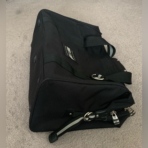 Ralph Lauren black canvas travel gym sport bag luggage size 20x13x10” - Picture 8 of 8